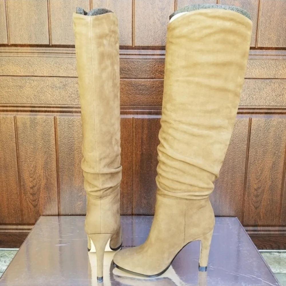 Chic Sigerson Morrison Tan Genuine Leather Boots